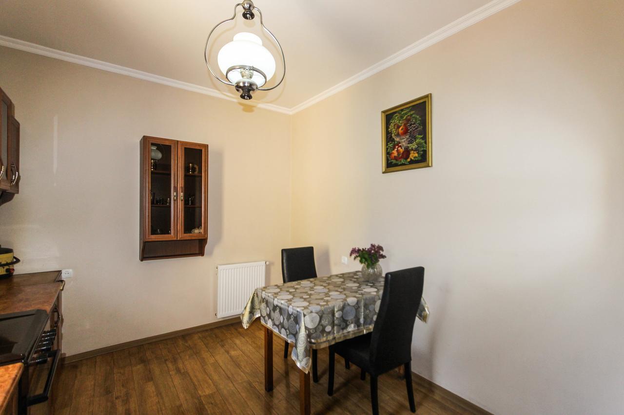 Apartment Gardens 44 Tbilisi Exterior photo