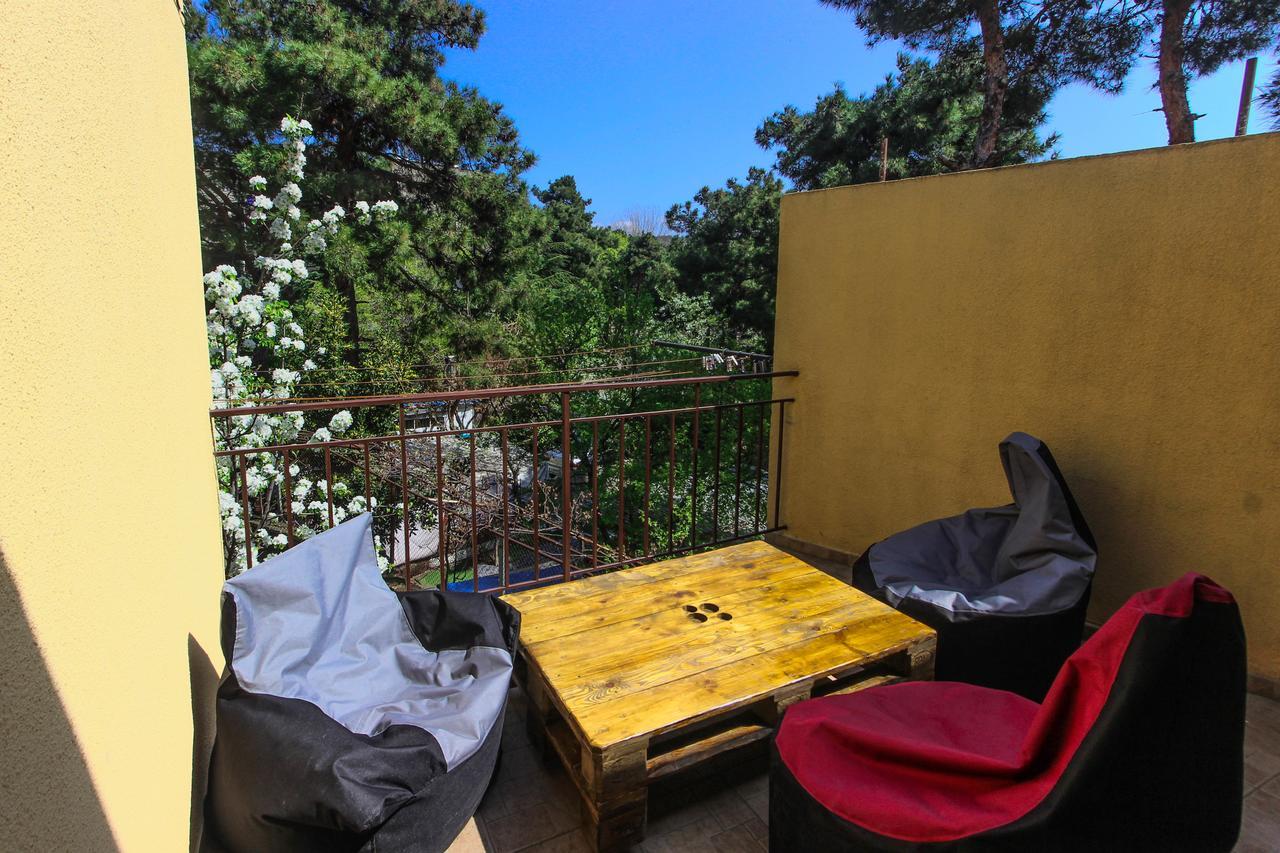 Apartment Gardens 44 Tbilisi Exterior photo