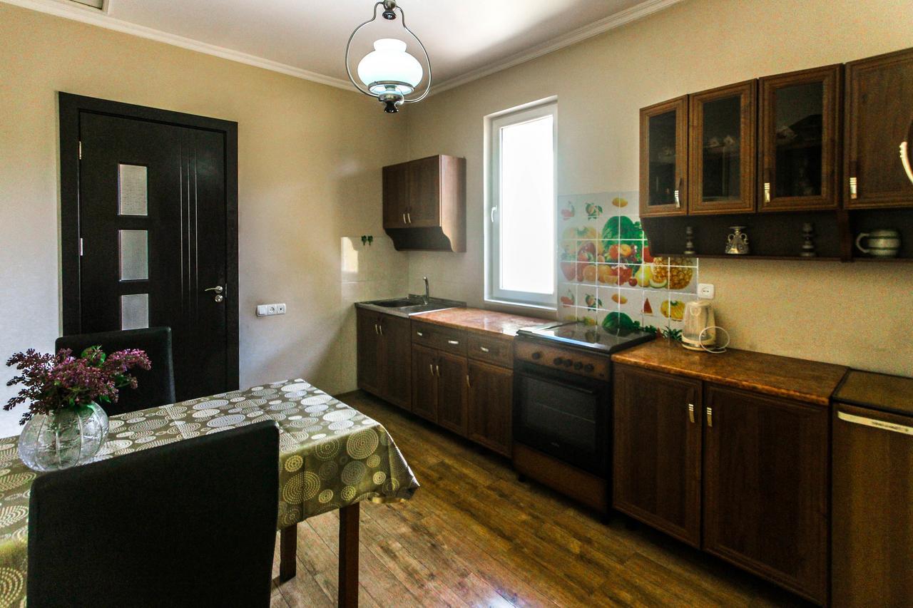 Apartment Gardens 44 Tbilisi Exterior photo